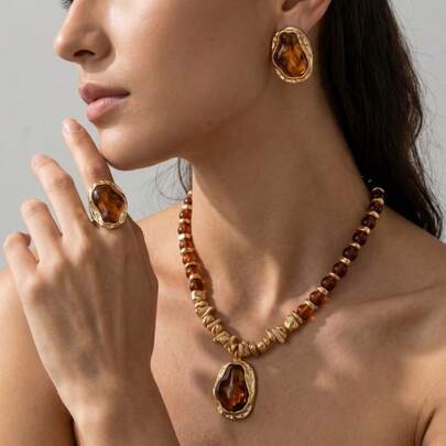 Bộ trang sức nữ 3 món phong cách vintage Âu Mỹ thời trang, gồm dây chuyền mặt treo bất đối xứng đính pha lê nhân tạo, bông tai và nhẫn, đính hạt, phù hợp cho tiệc tùng, dạ hội, lễ hội, sinh nhật, đám cưới, làm quà tặng [vân ngẫu nhiên]