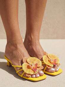 Women's Popular Summer Fashion Elegant Solid Color Multi-Strap Butterfly Orchid Flower Decor Slip-On Square Toe Thong Kitten Heel Yellow Sandals - Yellow - View 5