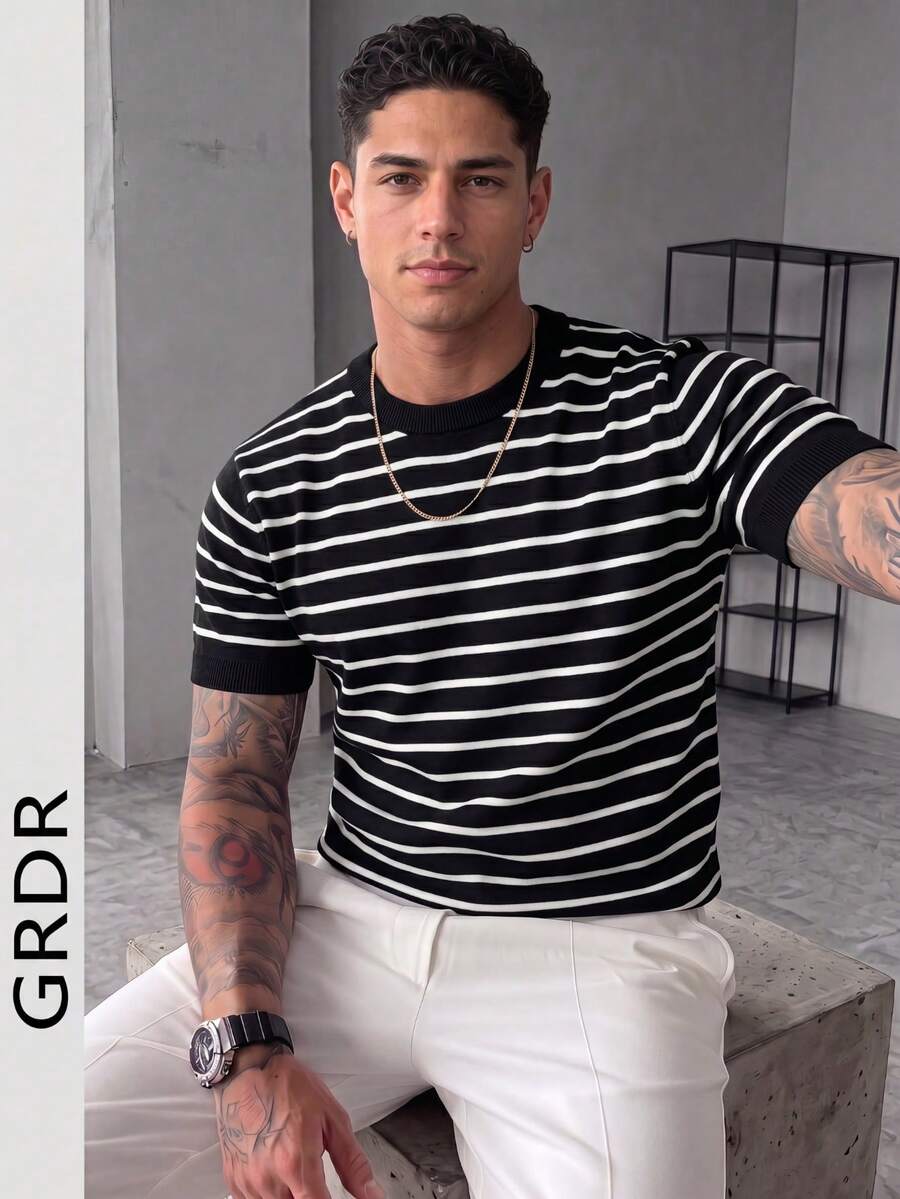 GRDR 1件男士夏季至初秋圆领条纹针织短袖衬衫，户外休闲装