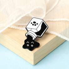 1Pc Of Black And White Minimalist Style Cat Brooch With Multiple Creative Cat Badges Student Party Versatile Backpack Accessories Jewelry - Multicolor - View 10