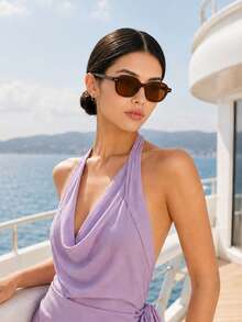 Women's Premium Cat Eye Sunglasses, Square Round Frame With Rivet Embellishments, Tea Color & Grey Lenses, Suitable For Beach Travel And Beach Outfits - Multicolor - View 5
