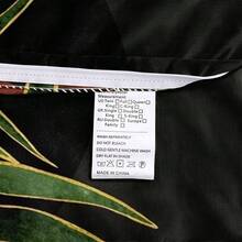 2/3件組 3D列印藍色霓虹像素遊戲控制器被套組，黑色底色電光藍發光輪廓遊戲手把像素方塊背景圖案，科技賽博電競風舒緩被套組（尺寸135x200，僅含1個枕套） - 彩色 - 查看 3