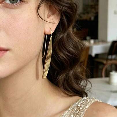 2pcs European & American Style Minimalist Fashion Long Cold Aesthetic Metal Texture Women's Earrings