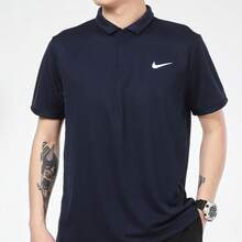 Nike قميص بولو رجالي بأكمام قصيرة وياقة من نايكي دراي-فت كورت فيكتوري، لون أزرق داكن، موديل BV0355-451 - أزرق غامق - مشاهدة 2