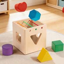 1 Set Wooden Shape Matching Montessori Early Education Toy, Geometric Shape & Color Recognition, Multi-Hole Design For Hand-Eye Coordination Training, Educational Enlightenment Teaching Aid, Suitable For Parent-Child Interaction & Role Play - 彩色 - 查看 2