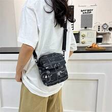 SNOOPY 新款百搭女款卡通肩背兩用手機包 可愛史努比迷你方形包 - B - 查看 6