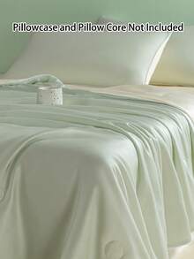 1pc Lightweight Luxurious Quilt, Suitable For All Seasons, Thin, Washable, Machine Washable, Air Conditioning Quilt - Mint Green - View 5