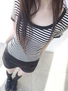 Slim Fit Striped Regular Shoulder Large Scoop Neck Short Sleeve Undershirt Top Casual Summer - Black and White - View 1