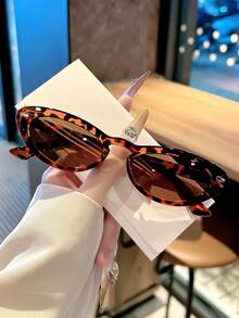 1 Pair Small Frame Cat Eye Sunglasses For Women, Niche Design Atmosphere-Enhancing Slimming Sunglasses, Street Style Travel Daily Outfit Versatile Fashion Sun Protection Glasses - Multicolor - View 5