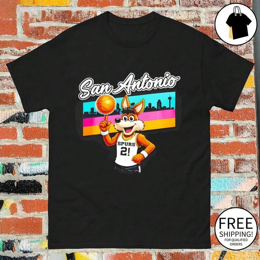 Camiseta Vintage de los San Antonio Spurs con Estampado Retro de la Mascota Coyote, Camiseta Gráfica Clásica de Equipo de Baloncesto, Camiseta de Algodón de Manga Corta de Corte Holgado Casu - Negro - Ver 1