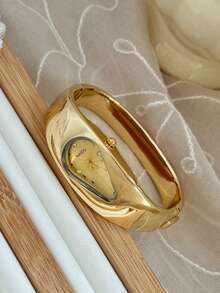 1pc Small Gold/Silver Vintage Luxury Women's Bracelet Watch, Fashion Minimalist Elegant Quartz Watch, Suitable For Daily Wear, Birthday Gift - Gold - View 5