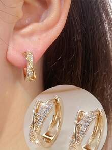 2pcs Women's Gold Twisted Rhinestone Ear Cuffs, Copper Material With Zirconia, Gentle And Elegant, Round Hoop Snap Closure Easy To Wear, Suitable For Travel, Party, Daily Wear Women's Accessories - Gold - View 1