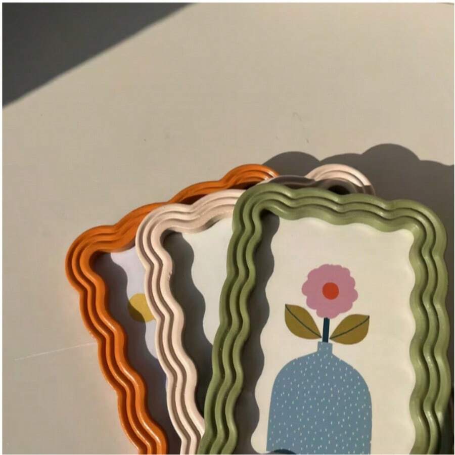 1pc Wavy Frame Resin Photo Frame 6/7 Inch Desktop Photo Frame, Cute Wavy Frame Design, Olive Green/Soft Pink/Bright Orange Color Options, Home Decor Photo Display Stand - A - View 1