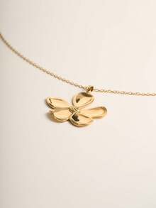 1pc French Vintage Stainless Steel 18K Gold Plated Exaggerated Polished Metal Large Flower Pendant Necklace Choker Suitable For Women Party Gift - Gold - View 2