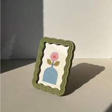 1pc Wavy Frame Resin Photo Frame 6/7 Inch Desktop Photo Frame, Cute Wavy Frame Design, Olive Green/Soft Pink/Bright Orange Color Options, Home Decor Photo Display Stand - A - View 6
