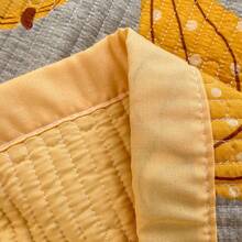 1 buah Sprei Quilted Bermotif, Selimut Tipis Quilted, Desain Quilted Modern dan Modis, Multifungsi Dapat Digunakan Sebagai Sprei atau Selimut, Lembut, Nyaman, Ramah Kulit, dan Bernapas, Dapat Dicuci dengan Mesin, Tidak Rontok Serat Kapas, Cocok untuk Sprei Sepanjang Musim, Cocok untuk Kamar Tidur, Kamar Tamu, Asrama (Sarung Bantal dan Isinya Tidak Termasuk) - Jeruk - View 9