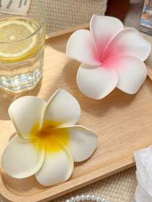 1/4pcs Faux Plumeria Flower Hair Clips, Hawaiian Tropical Vibe Hair Accessories, Suitable For Girl, Perfect Hair Claws, Hair Clips, Hair Pins - Multicolor - View 3