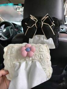 1件裝蝴蝶結裝飾汽車面紙盒 花卉蝴蝶結面紙盒 車用面紙架 汽車裝飾收納盒 車用面紙抽屜式扶手箱盒 汽車內飾配件 車內裝飾 - 泡芙 - 查看 3