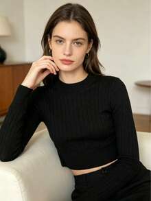 Women's Black Ribbed Cropped Sweater With A Round Neck And Long Sleeves In Braided Knit, Ideal For Autumn And Winter. - 黑色 - 查看 1