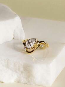 2 Stücke/Set Wassertropfen-Birnenförmige Zirkonia-Ringe für Frauen, 18K Goldfarbenes asymmetrisches verdrehtes Liniendesign, luxuriöse Nischen-einzigartige stapelbare Ringe, täglicher Atmosphäre-Schmuck für Frauen - Gold - Übersicht 3