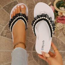 Summer New Fashion Minimalist Women's Black Slippers With Pearl Chain Decoration, Flip-Flops, Suitable For Daily, Commute, Party, Beach And Other Occasions, Can Be Matched With Dresses, Shorts, Versatile And Fashionable. - Black - View 2