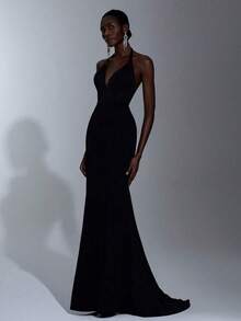 Elitara Estilo minimalista, con hebilla de metal negro, tirantes halter, escote en V, sexy, espalda pronunciada, falda plisada de cola de pez con baj - Negro - Ver 8