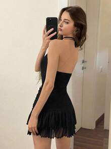 Vestido elegante sin mangas de encaje y malla en contraste con cuello halter, estilo boho country occidental para el verano - Negro - Ver 3