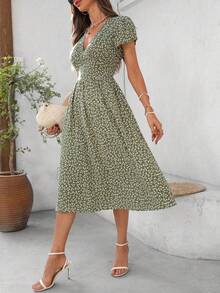 XUZHIZ Reflora Vestido midi con estampado floral diminuto, de manga corta, cuello en V y cintura ceñida, con bolsillos, para uso casual diario, talla - Multicolor - Ver 6