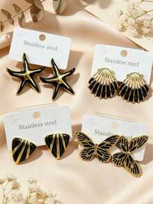 8 pièces/4 paires Ensemble de boucles d'oreilles à clous pour femmes en acier inoxydable style bohème noir à bordure dorée - Design thème océan frais (Étoile de mer/Coquillage/Fleur/Papillon) - Hypoallergénique - Convient pour les séances photo et les multiples occasions - Parfait pour les festivals de musique, les vacances à la plage et les tenues de fête - Multicolore - Voir 6