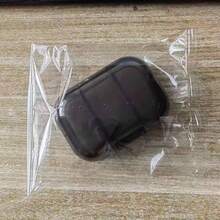 1个超紧凑型三格防尘药盒，便携轻巧设计，适合旅行或居家使用，方便日常药物管理。 - 彩色 - 查看 14