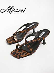 5cm New Colorblock Minimalist Thong Wedge Sandals Women 2025 Summer Open Toe High Heels - Brown - View 9