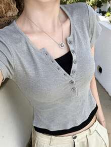 純淨性感 V 領配色拼接修身短版上衣 - Sun's Clothing 休閒夏季款 - 灰色 - 查看 3