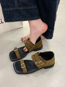 1 Pair Women's Green Buckle Flat Sandals, Elegant Commuter Style, Spring/Summer Fashion, Comfortable Versatile Sandals - Olive Green - View 1