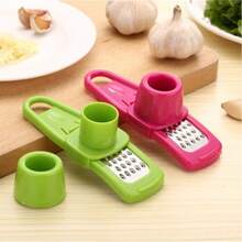 1-2pcs Multi-Function Garlic Chopper & Slicer, Portable Plastic Garlic Press, 2-In-1 Manual Garlic Mincer, Can Make Garlic Paste & Slices, Quick Garlic Crushing & Slicing Kitchen Tool, Easy To Clean Small Garlic Chopper For Home Cooking - A - View 5