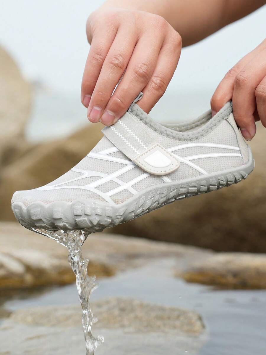 New Multifunctional Children's Casual Shoes Suitable For Indoor And Outdoor, Beach Water Shoes For Boys And Girls, Multiple Colors Available, Rubber Sole, Breathable Quick-Dry Upper