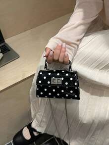 Mini Polka Dot Pattern Flap Square Bag, Handbag/Crossbody Bag/Shoulder Bag, Minimalist Casual Solid Color, Portable And Lightweight, Equipped With Adjustable Shoulder Strap, Suitable For Women, New Career Starters And White-Collar Professionals, Also Suitable For Girls And Ladies, Ideal Choice For Office, Work, Business, Commuting - Black - View 4