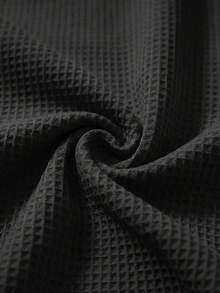 Men's Summer Retro Waffle Knit Casual Commute Minimalist Zip Polo & Drawstring Shorts 2 Pieces Set - Black - View 3