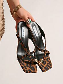 5cm New Colorblock Minimalist Thong Wedge Sandals Women 2025 Summer Open Toe High Heels - Brown - View 8