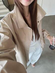 極簡淺卡其色飛行員夾克,翻領寬鬆慵懶學院風,休閒百搭日常通勤女款上衣 - 淺卡其色 - 查看 6