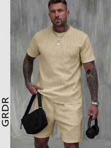 2pcs Men's Diamond Texture T-Shirt And Shorts Set, Casual Commuter Comfortable Minimalist - Khaki - View 2