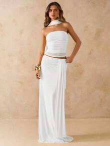 Set de 2 piezas compuesto por top bandeau plisado de color rosa sólido y falda larga plisada de talle bajo con volantes, atuendo de playa, - Blanco - Ver 1