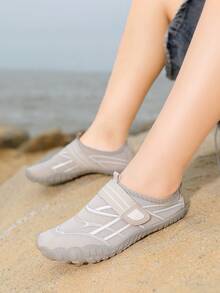 New Multifunctional Children's Casual Shoes Suitable For Indoor And Outdoor, Beach Water Shoes For Boys And Girls, Multiple Colors Available, Rubber Sole, Breathable Quick-Dry Upper - Grey - View 8