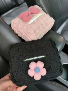 1件裝蝴蝶結裝飾汽車面紙盒 花卉蝴蝶結面紙盒 車用面紙架 汽車裝飾收納盒 車用面紙抽屜式扶手箱盒 汽車內飾配件 車內裝飾 - 泡芙 - 查看 8