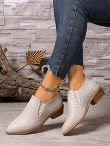 Women's Solid Color Pointed Toe British Style Chunky Heel Ankle Boots Slip-On Elastic Band Low Heel Casual Shoes - Milky - View 7