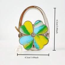 Set Hadiah Gantungan Kunci dan Liontin Dekoratif untuk Tas Tangan, Pengait Tas Motif Bunga Daun Semanggi Keberuntungan, 4 Buah, Gantungan Kunci, dan Aksesori Tas Dekoratif. - MultiWarna - View 6