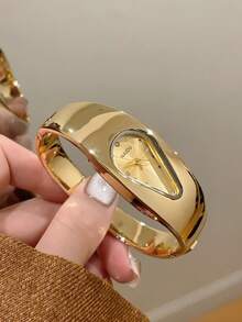 1pc Small Gold/Silver Vintage Luxury Women's Bracelet Watch, Fashion Minimalist Elegant Quartz Watch, Suitable For Daily Wear, Birthday Gift - Gold - View 1