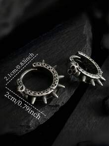 1 Pair Y2K Dark Aesthetic Spiked Hugie Earrings, Unisex, Gothic Punk Skull Spiked Earrings, Vintage Rock Alternative Style Earrings, Halloween Decorative Earrings - Antique Silver - View 6