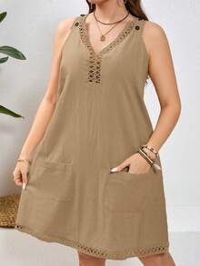 Vestido de talla grande con escote en V, sin mangas, hueco y bolsillos - Marrón - Ver 1
