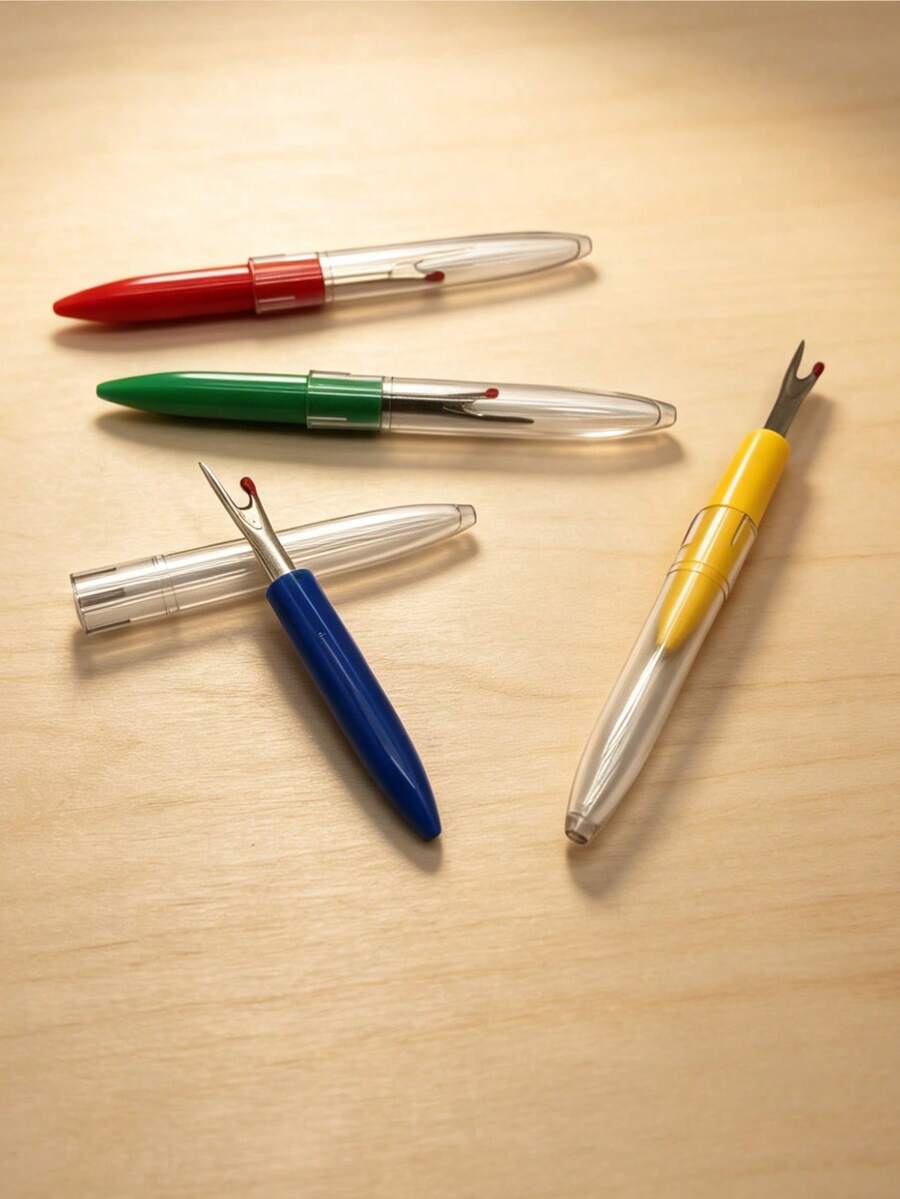 4 pièces Découdiseuses colorées, outils de coupe de fil tranchants avec capuchons de pour la couture / le patchwork / la broderie, accessoires portables pour l'artisanat DIY - tire-fil à coudre - Voir 1