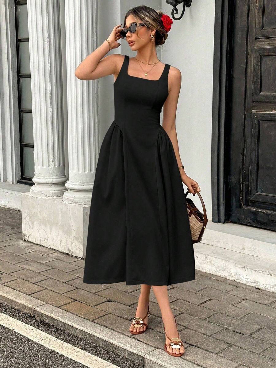 Vestido maxi elegante de mujer con cuello cuadrado, sin mangas y plisado de unicolor - Negro - Ver 1